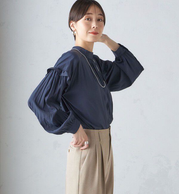 SHIPS for women「〈手洗い可能〉パウダリー 割繊 スタンドカラー ブラウス」|シャツ・ブラウス|