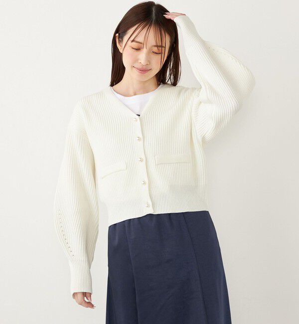 SHIPS Colors 「SHIPS Colors:〈手洗い可能〉Vネック パールモチーフボタン カーディガン」|カーディガン|