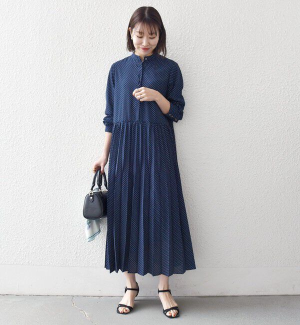 SHIPS any「SHIPS any:〈手洗い可能〉ドット バンドカラー プリーツ ロング ワンピース」|ワンピース|