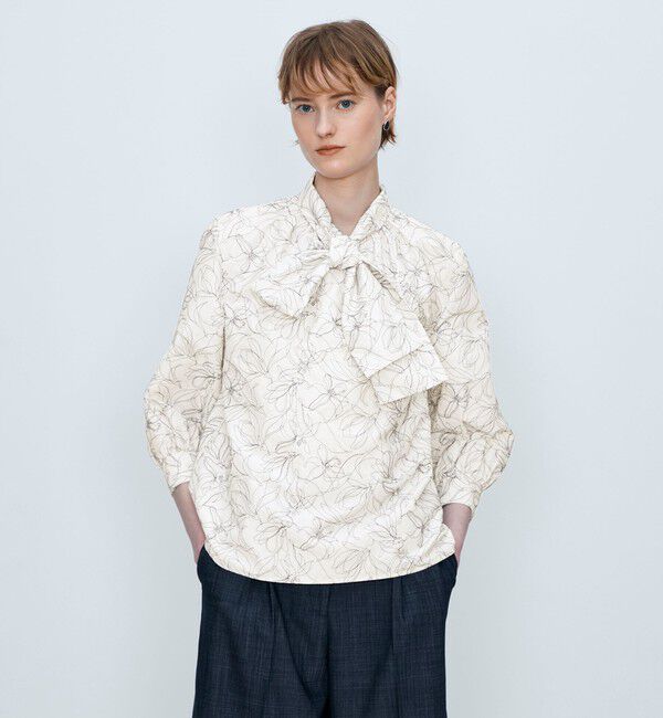 TOMORROWLAND collection「【WEB先行予約】クロスステッチフラワーエンブロイダリー ボウタイブラウス」|シャツ・ブラウス|