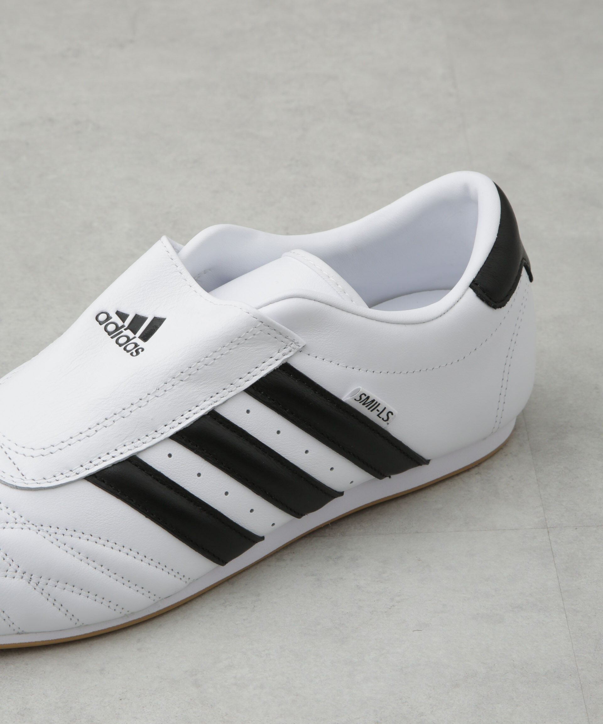 nano･universe「adidas/TAEKWONDO W」|スニーカー|