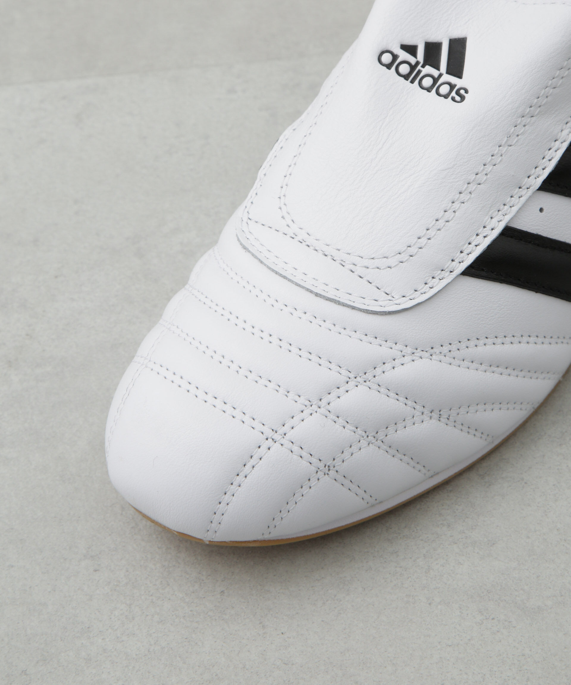 nano･universe「adidas/TAEKWONDO W」|スニーカー|