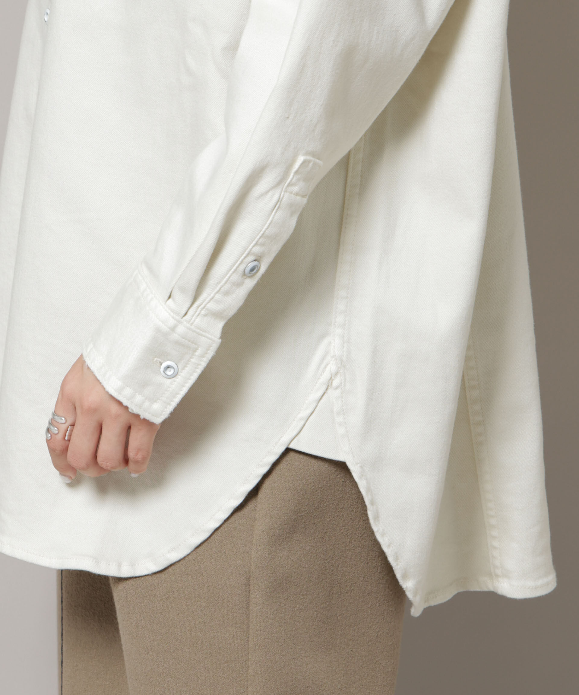 nano･universe「Healthy DENIM/Almond ビッグシャツ」|シャツ・ブラウス|