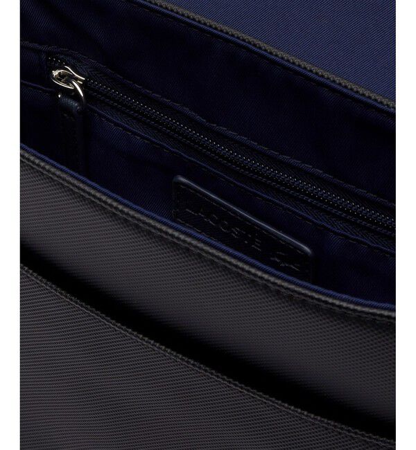 LACOSTE「メンズクラシック スリムフラップサッチェルバッグ / ショルダーバッグ」|ショルダー・メッセンジャー|