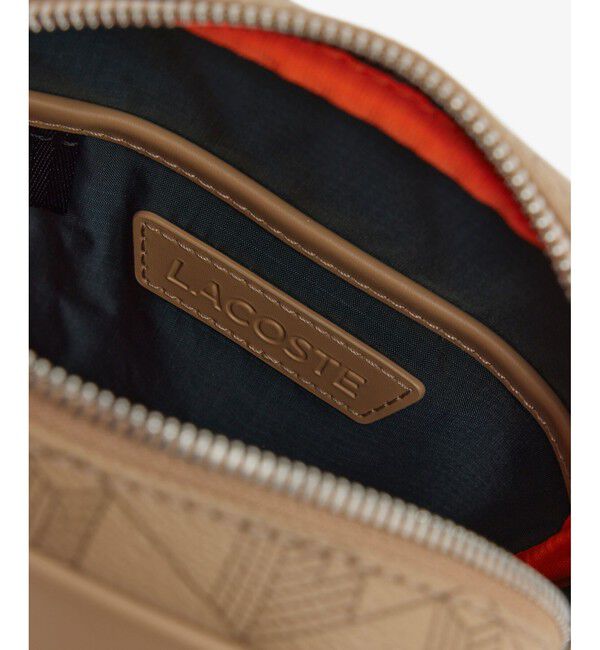LACOSTE「ザ ブレンド モノグラムバーティカルショルダーバッグ」|ショルダー・メッセンジャー|
