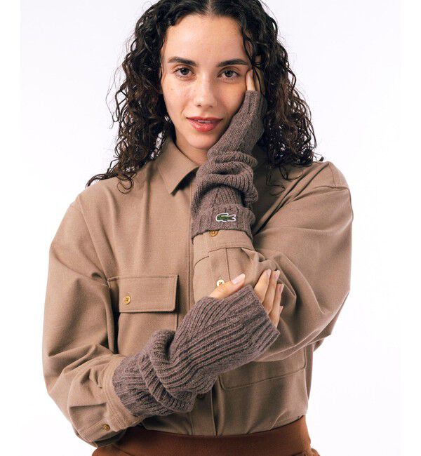 LACOSTE「コンビ・ニッティングアームカバー」|手袋|ブラウン