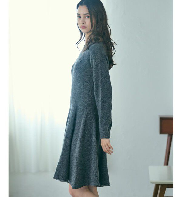 LACOSTE「3Dニッティングシームレスフレアドレスセーター」|ワンピース|