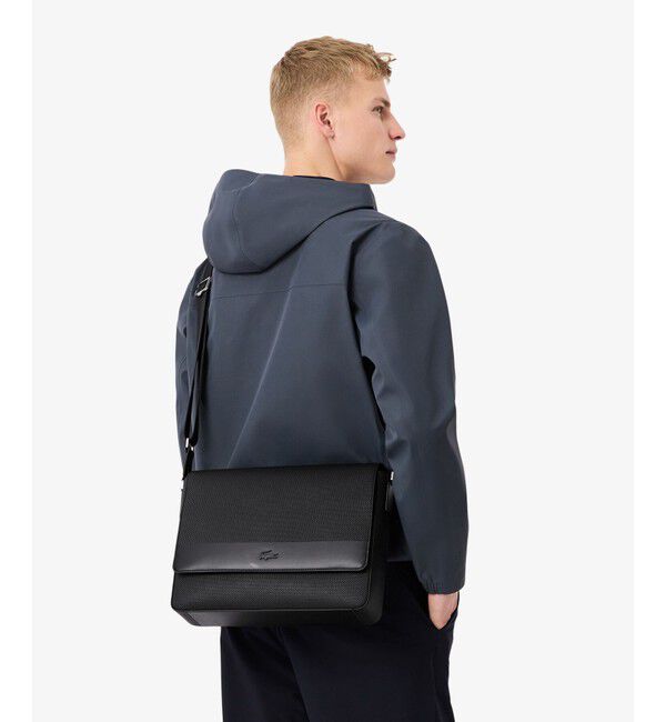 LACOSTE「シャンタコ レザー メッセンジャーバッグ」|ショルダー・メッセンジャー|