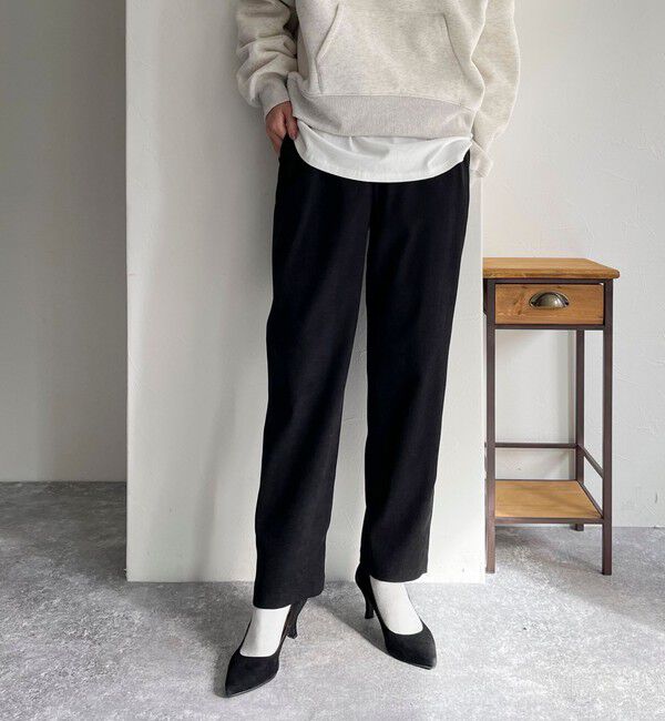 fredy emue「シルキーウォームツイルテーパードパンツ」|その他|ブラック