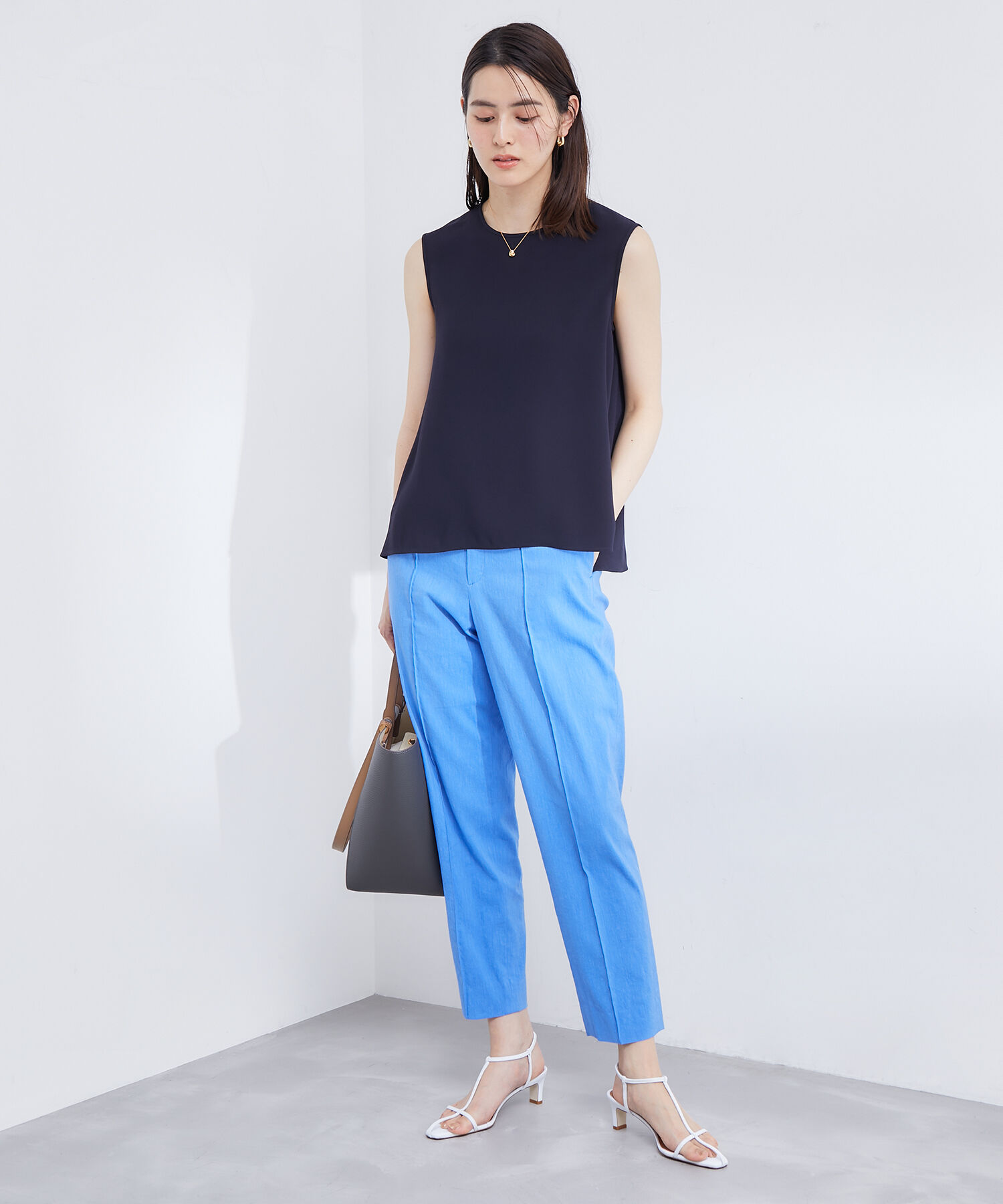 ROPE「ナロークロスストラップヒールサンダル」|サンダル|