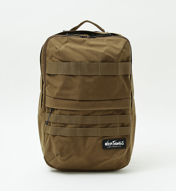 ABAHOUSE「【WILD THINGS/ワイルドシングス】ワンポイントロゴ スクエア型バックパ」|リュック|ダークベージュ