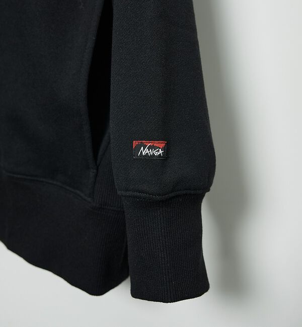 ABAHOUSE「【NANGA /ナンガ】ミニロゴ刺繍スウェット/ユニセックス【予約】」|スウェット・ジャージ|