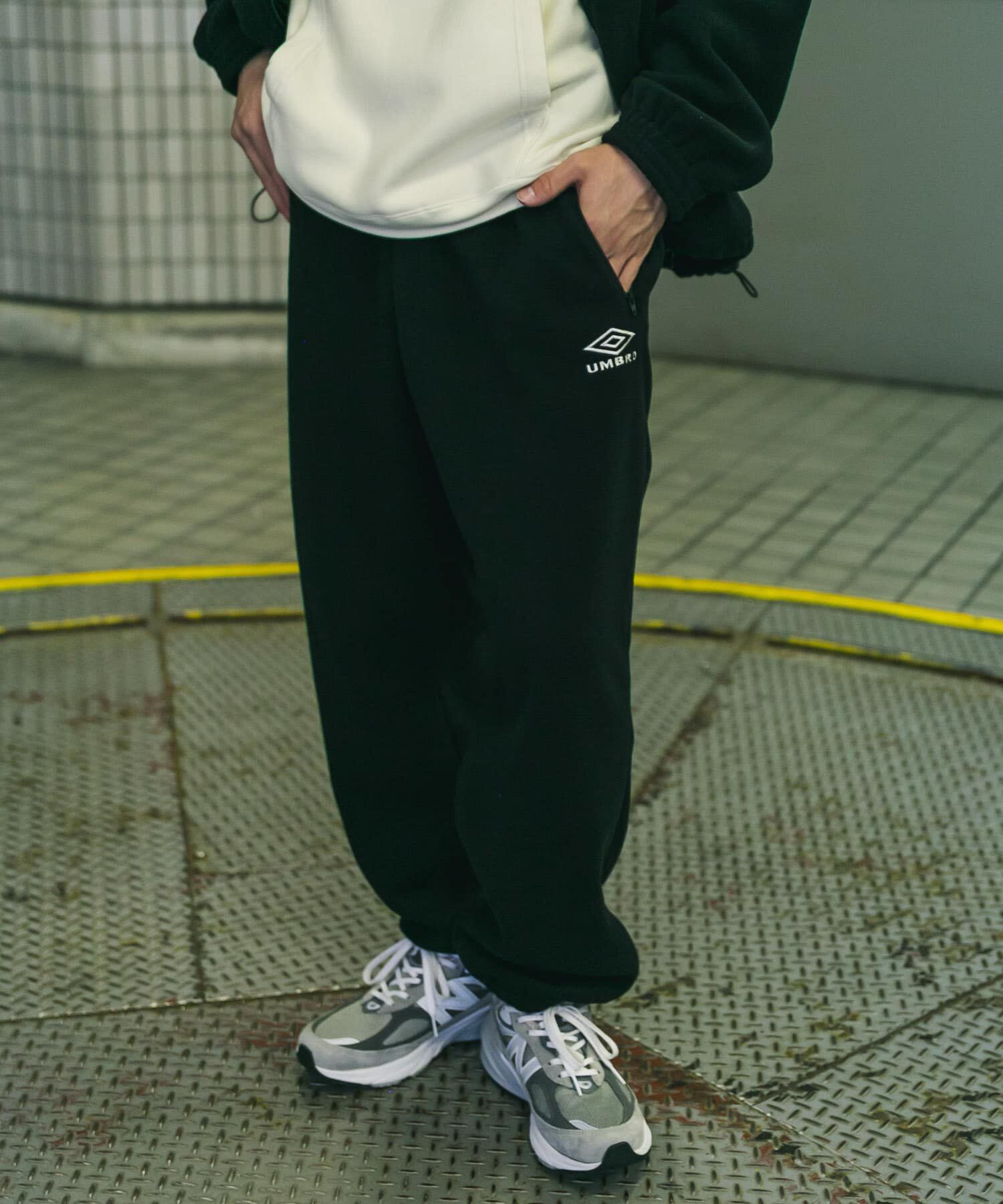URBAN RESEARCH DOORS「『別注』UMBRO&times;DOORS　FLEECE PANTS」|その他|