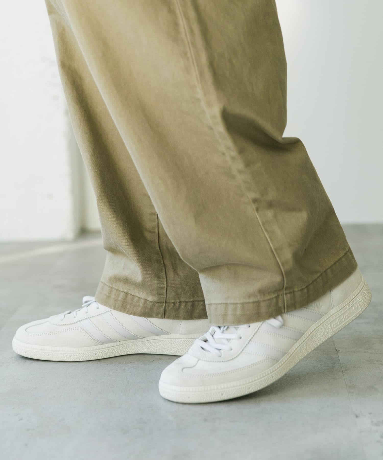 URBAN RESEARCH DOORS「『別注』adidas&times;DOORS　HANDBALL SPEZIAL」|スニーカー|