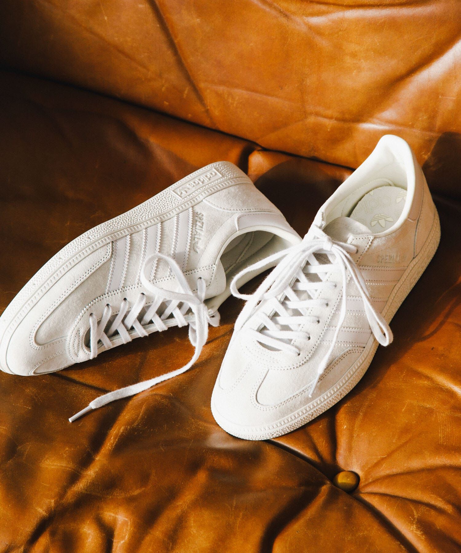 URBAN RESEARCH DOORS「『別注』adidas&times;DOORS　HANDBALL SPEZIAL」|スニーカー|