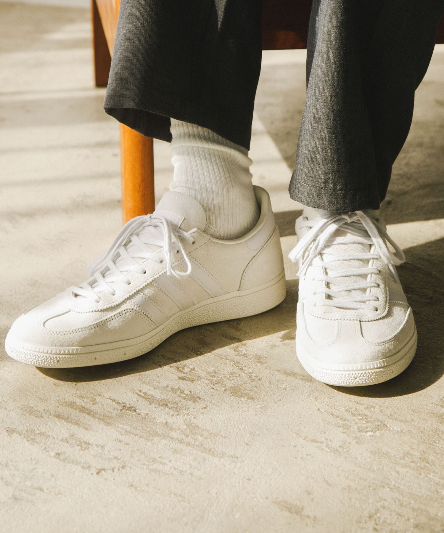 URBAN RESEARCH DOORS「『別注』adidas&times;DOORS　HANDBALL SPEZIAL」|スニーカー|