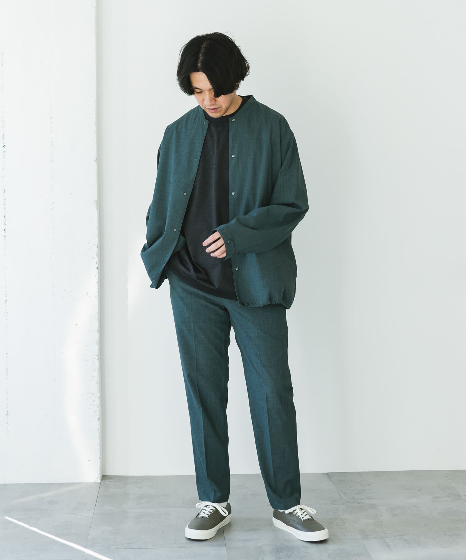 URBAN RESEARCH DOORS「『UR TECH DRYLUXE』『イージーケア/速乾/UVカット』ノーカラーブルゾン」|ブルゾン・スタジャン|