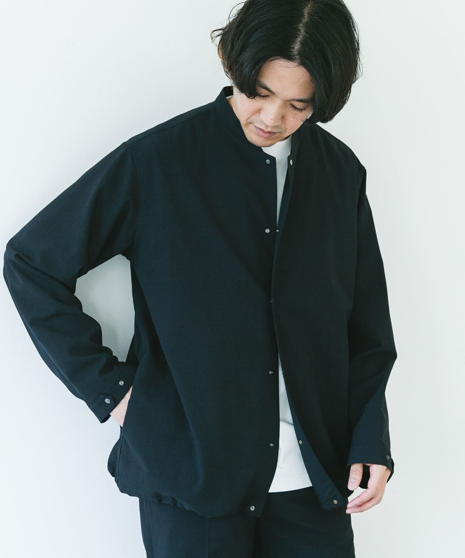 URBAN RESEARCH DOORS「『UR TECH DRYLUXE』『イージーケア/速乾/UVカット』ノーカラーブルゾン」|ブルゾン・スタジャン|