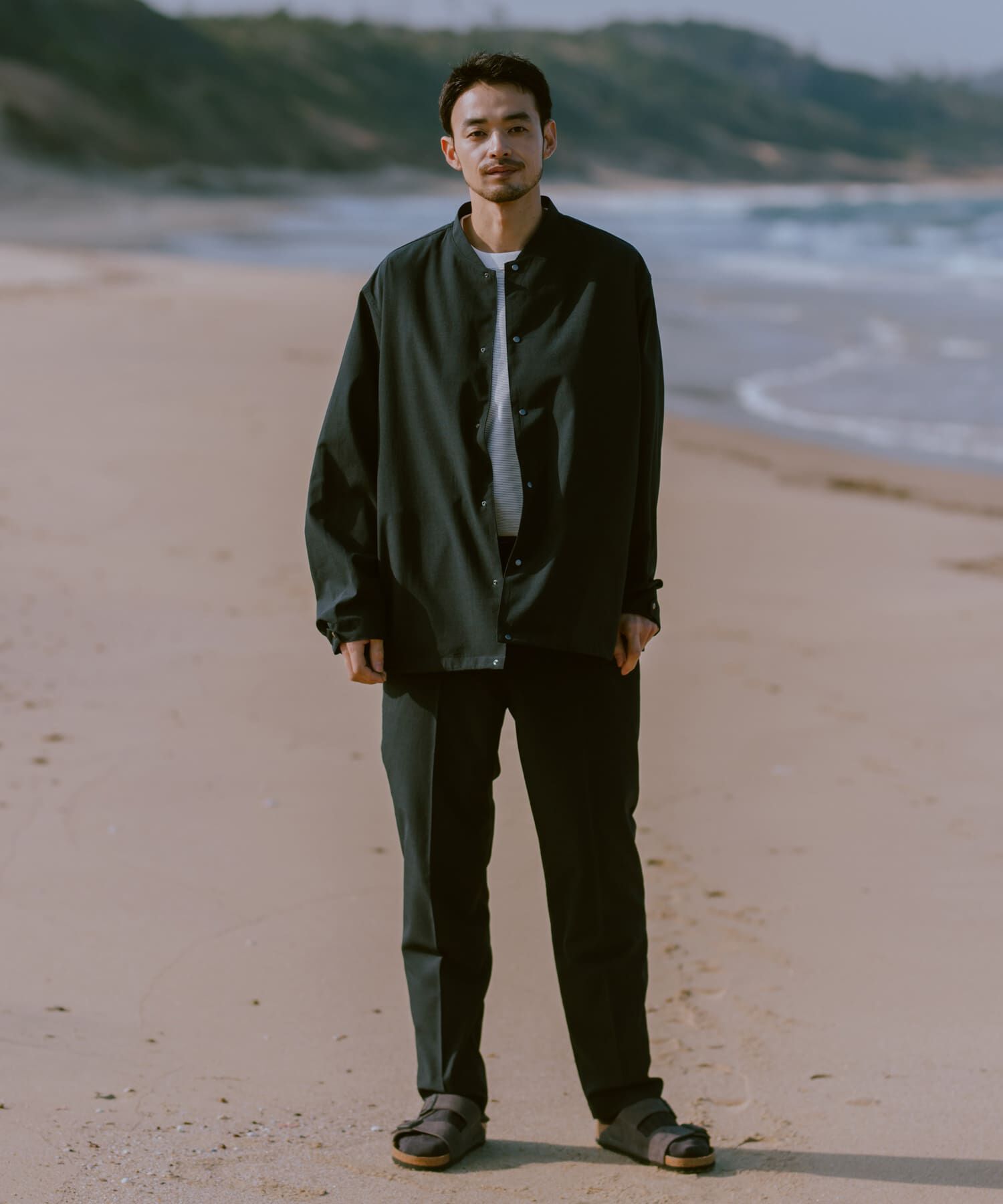 URBAN RESEARCH DOORS「『UR TECH DRYLUXE』『イージーケア/速乾/UVカット』ノーカラーブルゾン」|ブルゾン・スタジャン|