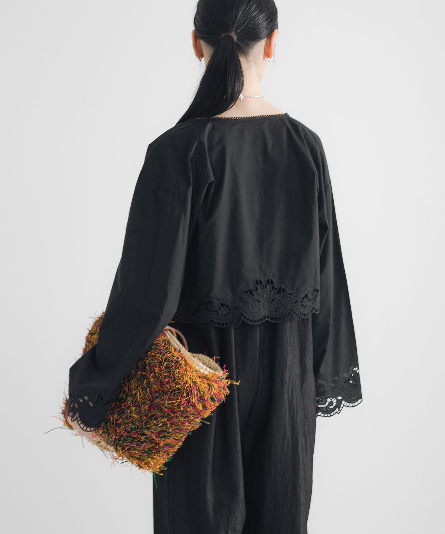 URBAN RESEARCH「カットワークレース刺繍ブラウス」|シャツ・ブラウス|