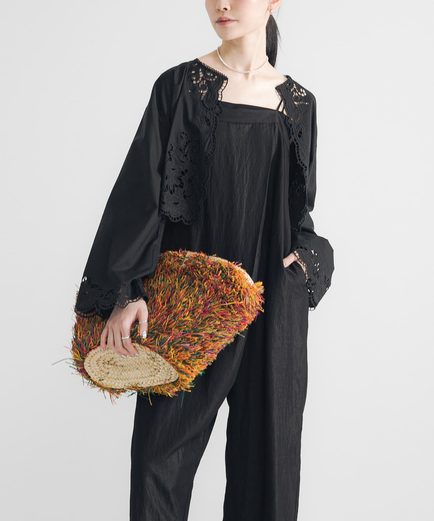 URBAN RESEARCH「カットワークレース刺繍ブラウス」|シャツ・ブラウス|