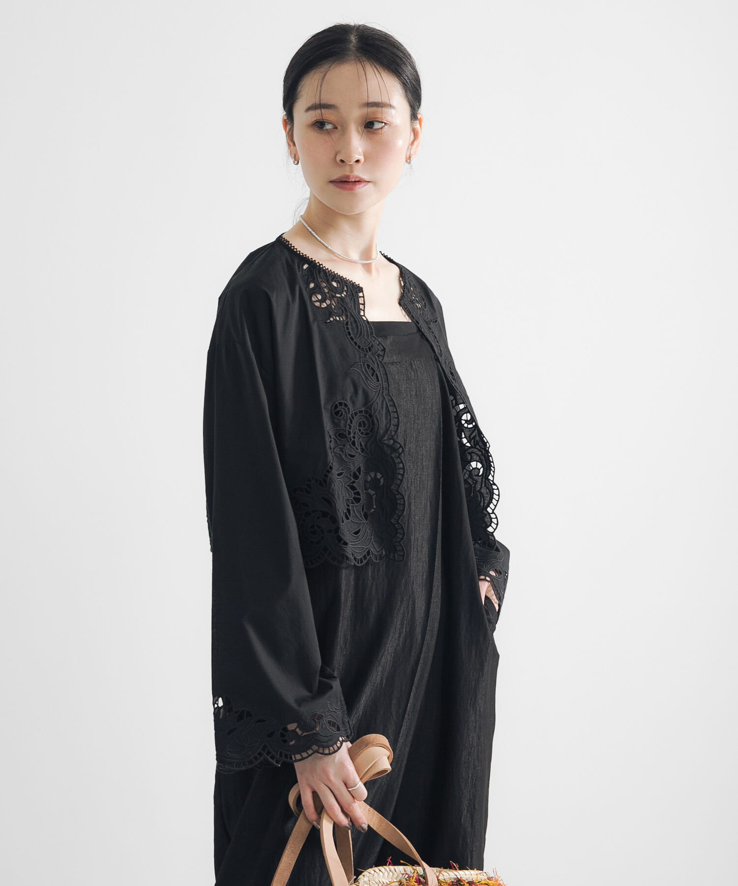 URBAN RESEARCH「カットワークレース刺繍ブラウス」|シャツ・ブラウス|