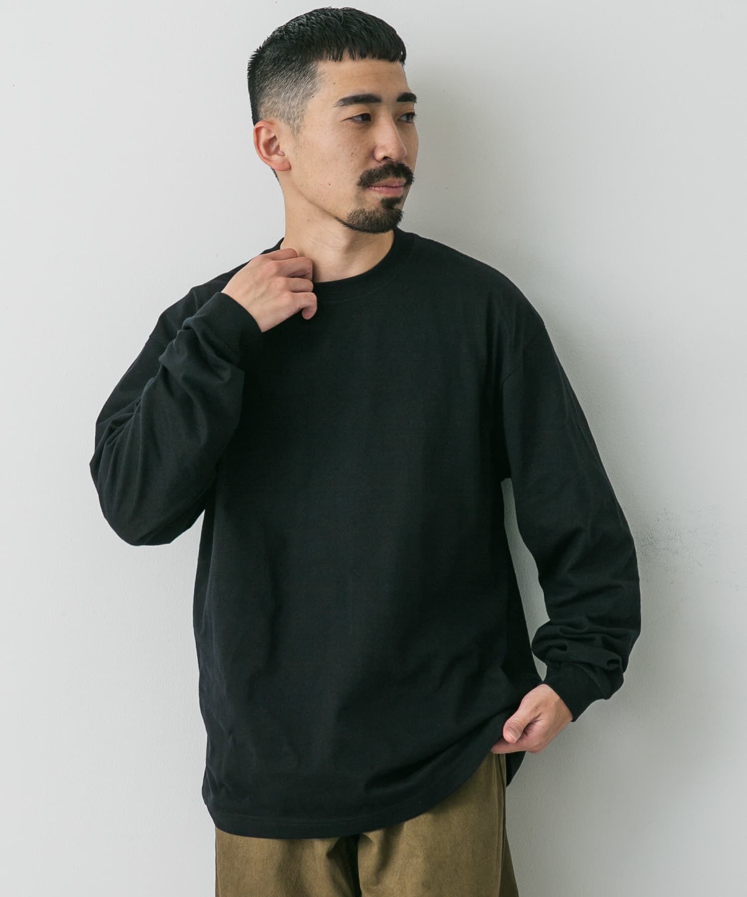 URBAN RESEARCH DOORS「『別注』HANES&times;DOORS　BEEFY-T DOORS FIT LONG-SLEEVE」|Tシャツ・カットソー|