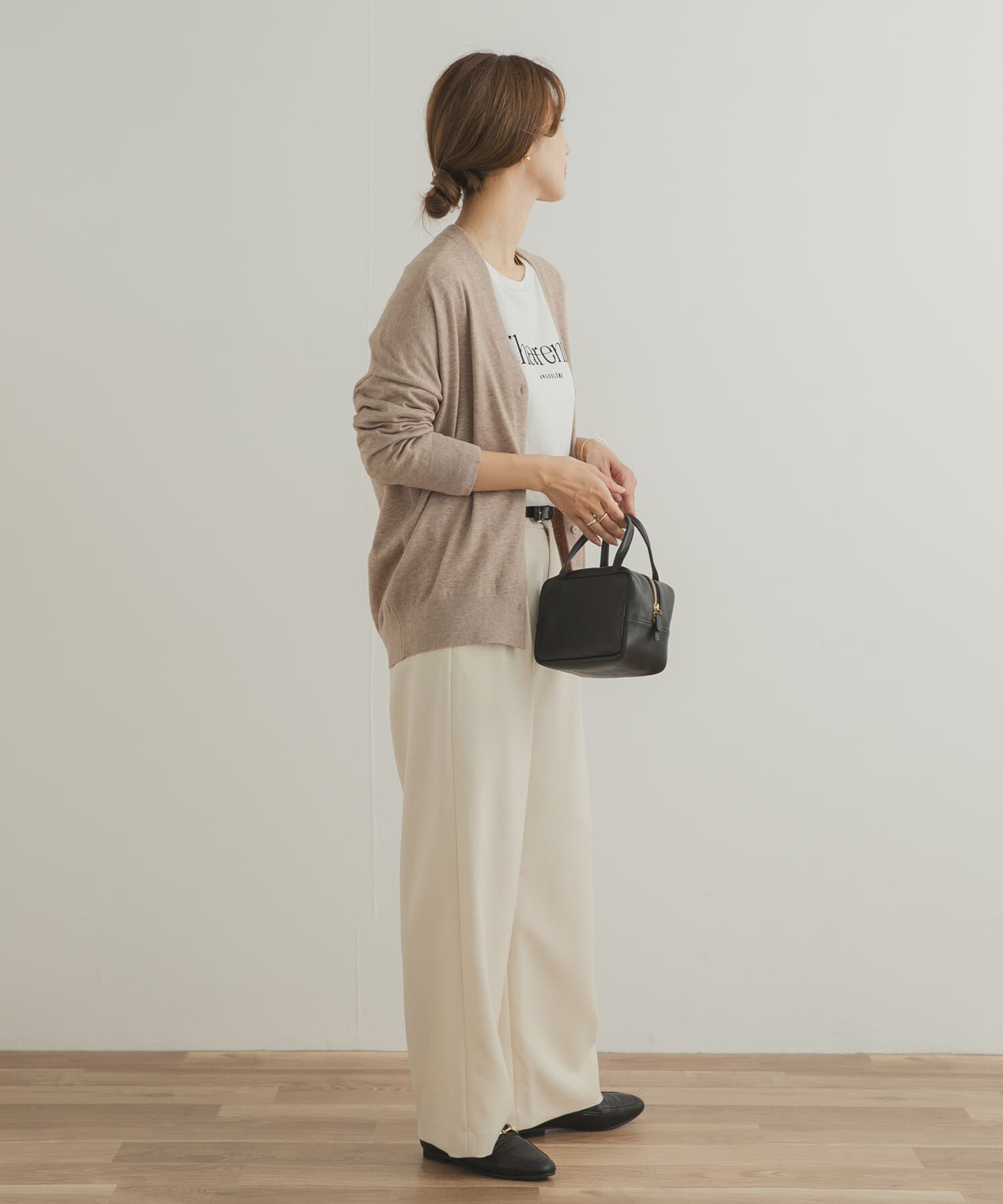 URBAN RESEARCH DOORS「Vネックソフトニットカーディガン」|ニット・セーター|