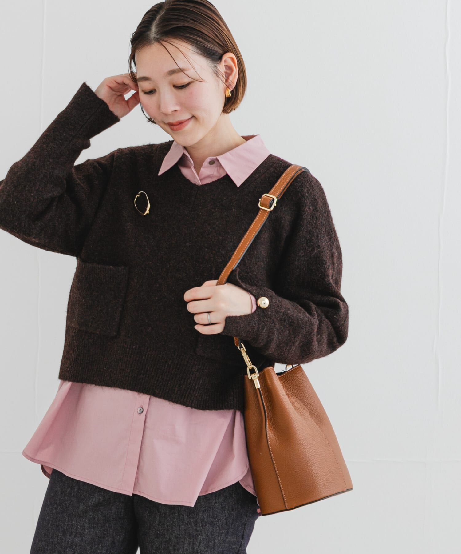 URBAN RESEARCH ROSSO「F by ROSSO　Vネック釦デザインニット」|ニット・セーター|