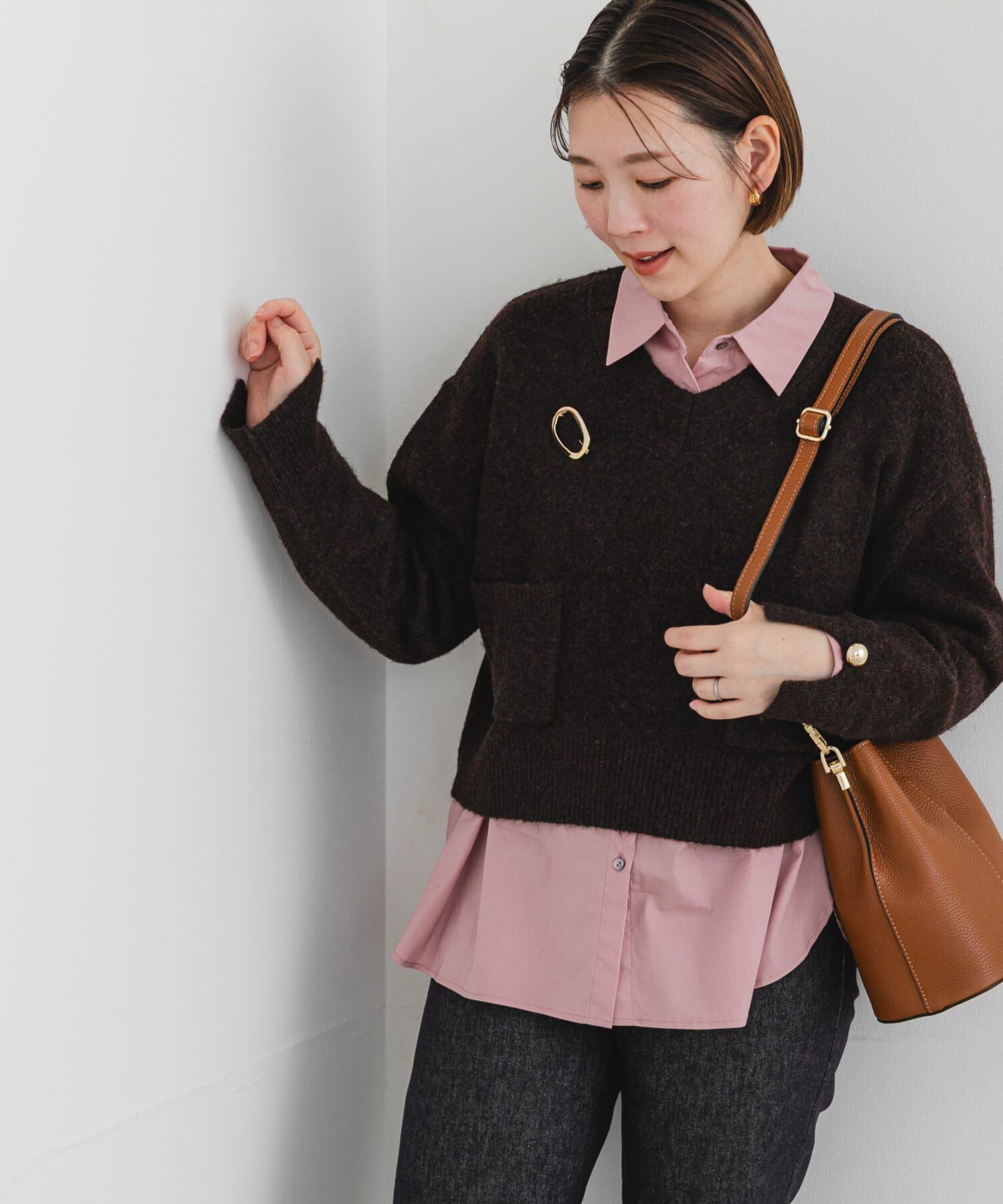 URBAN RESEARCH ROSSO「F by ROSSO　Vネック釦デザインニット」|ニット・セーター|