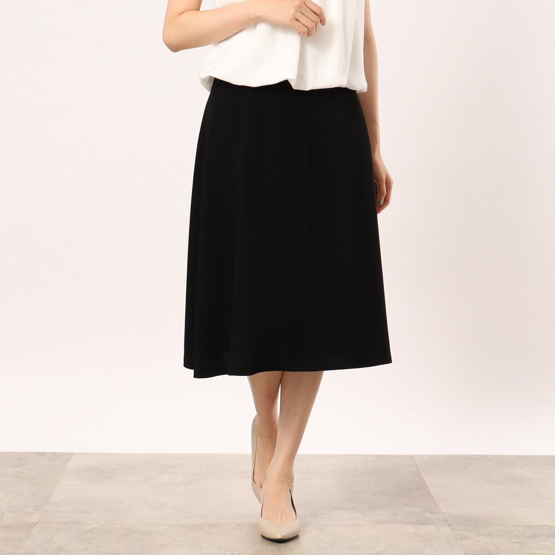 UNTITLED「トリアセエアクロススカート」|スカート|ブラック(019)