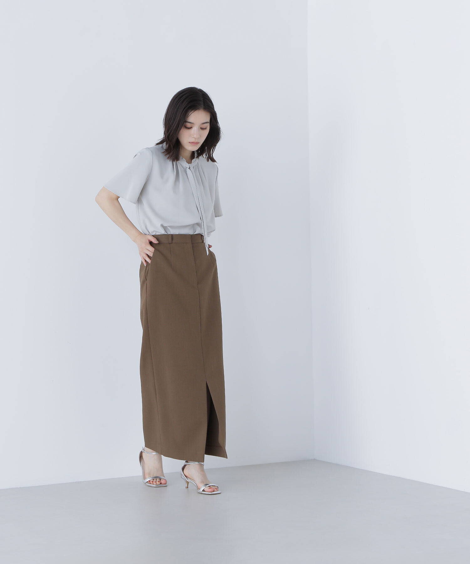  「フリルネックナローボウタイブラウス」|シャツ・ブラウス|