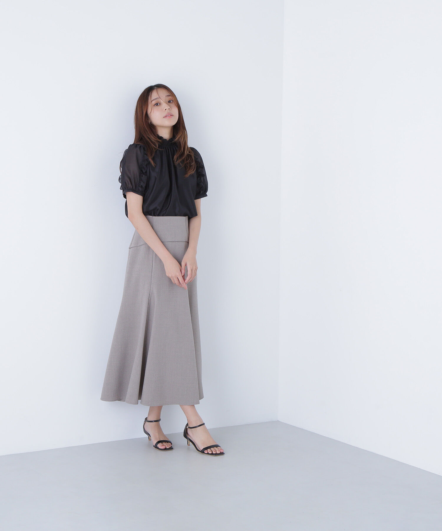  「シャーリングネックフリルブラウス」|シャツ・ブラウス|