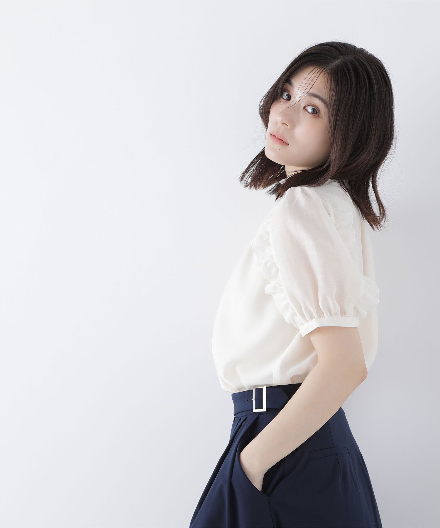  「シャーリングネックフリルブラウス」|シャツ・ブラウス|