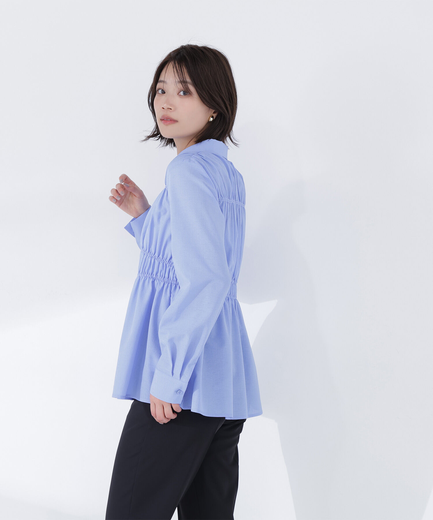  「シャーリングペプラムシャツ」|シャツ・ブラウス|