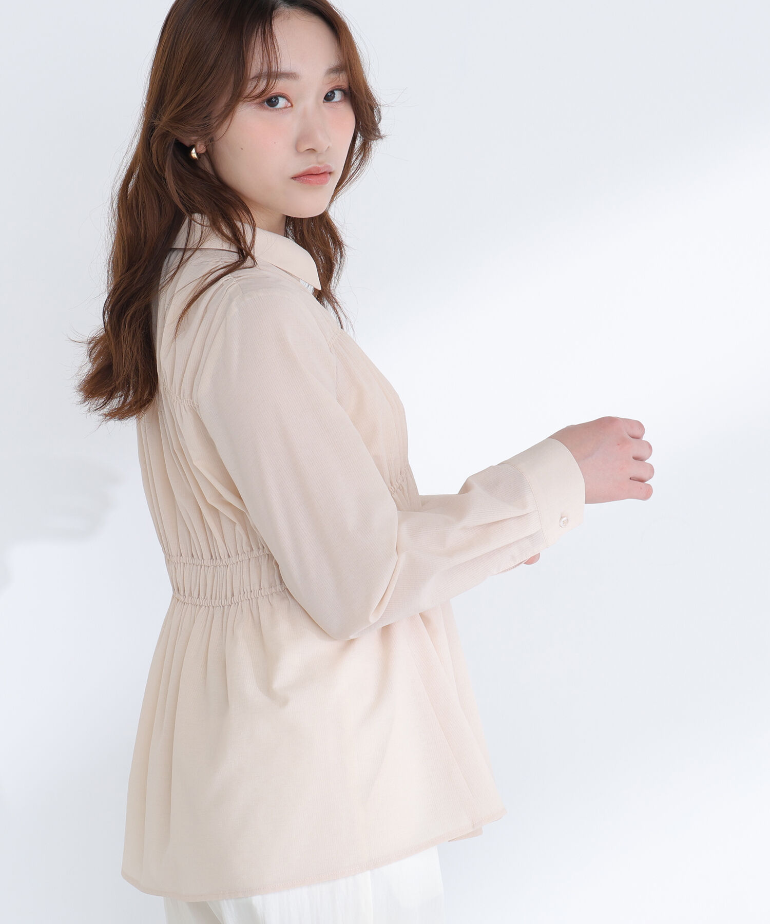  「シャーリングペプラムシャツ」|シャツ・ブラウス|