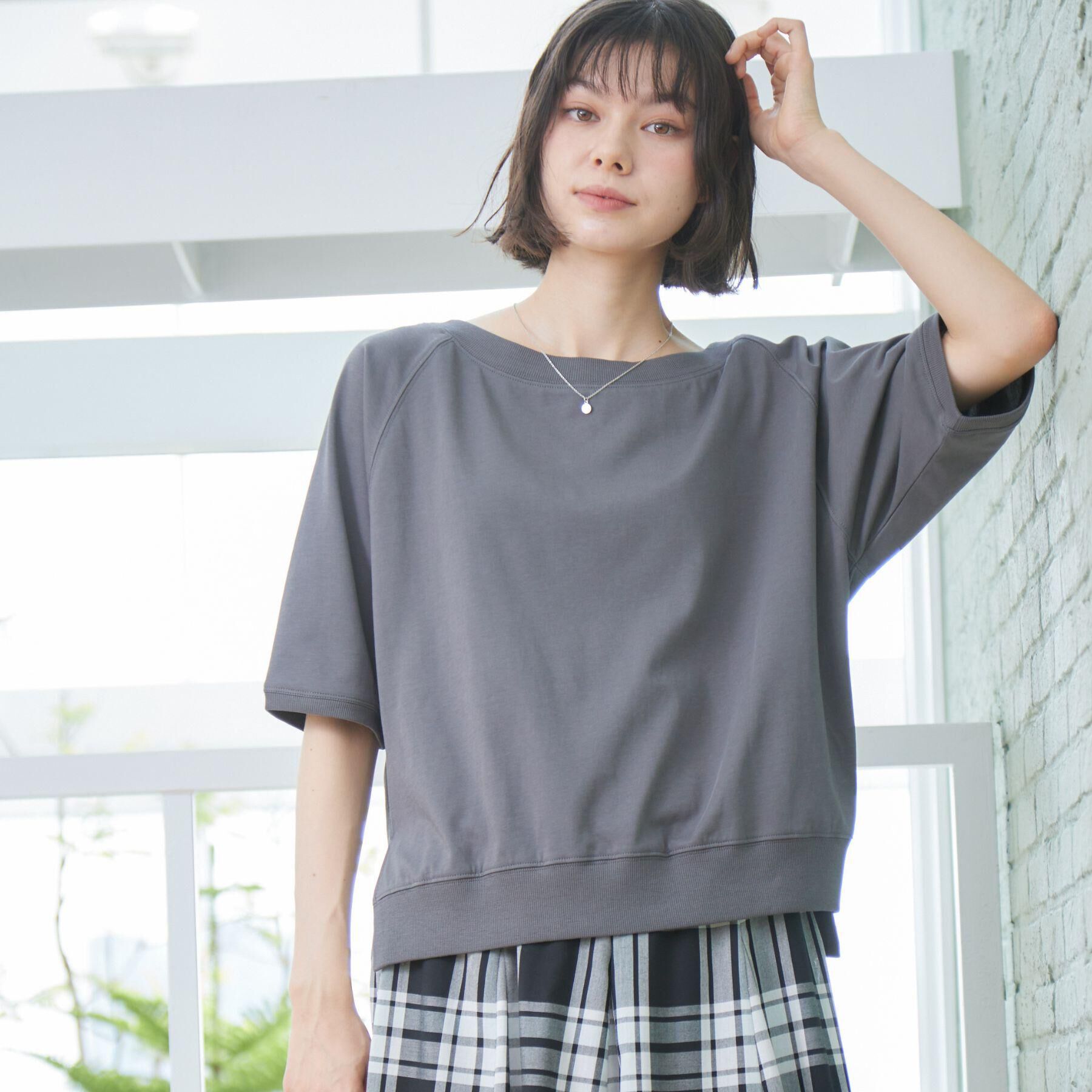 Dessin「【接触冷感・UV・洗える】裾リブスリット五分袖カットソー」|Tシャツ・カットソー|