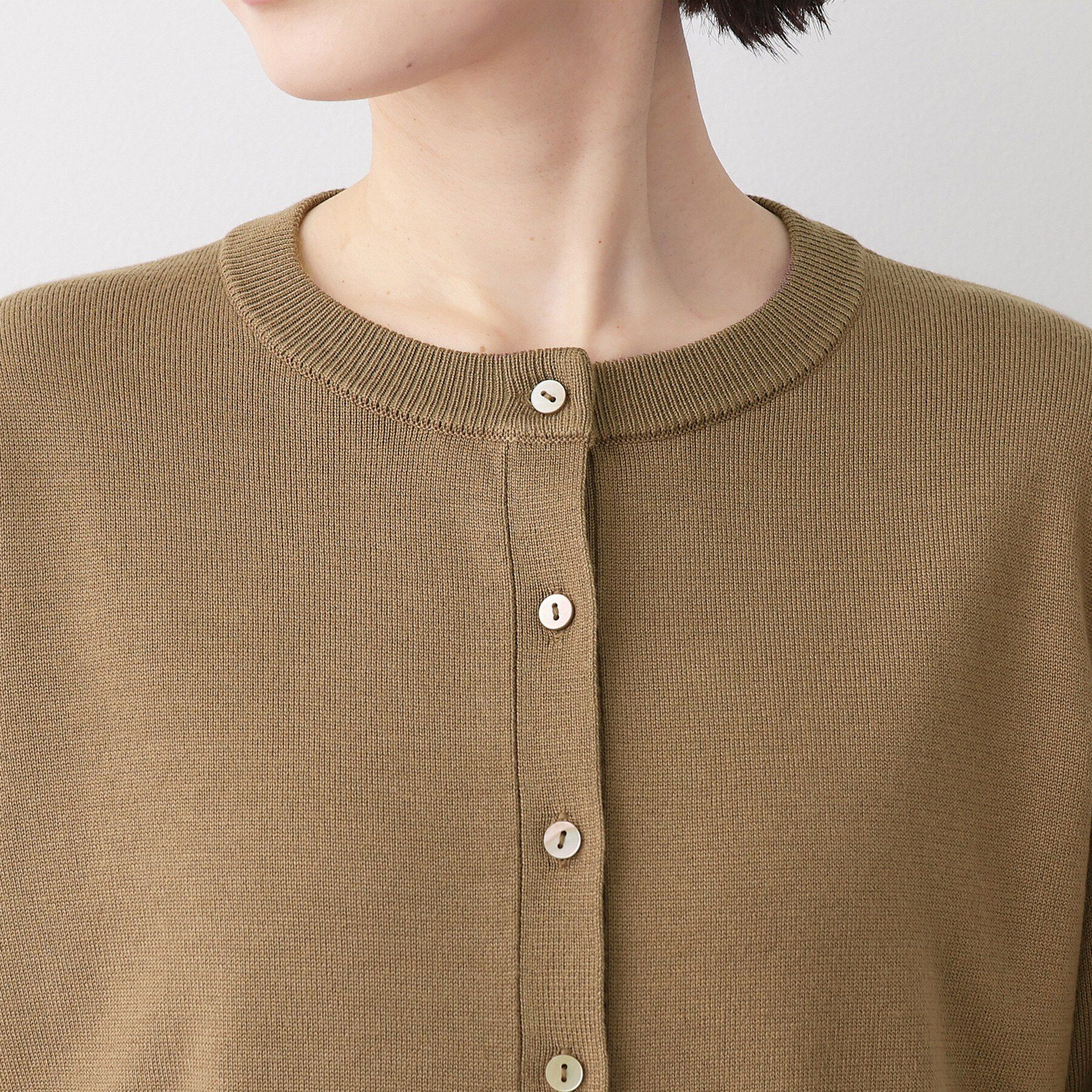 Dessin「【2点セット・洗える】ニットカーディガン&times;ノースリーブワンピース」|ワンピース|