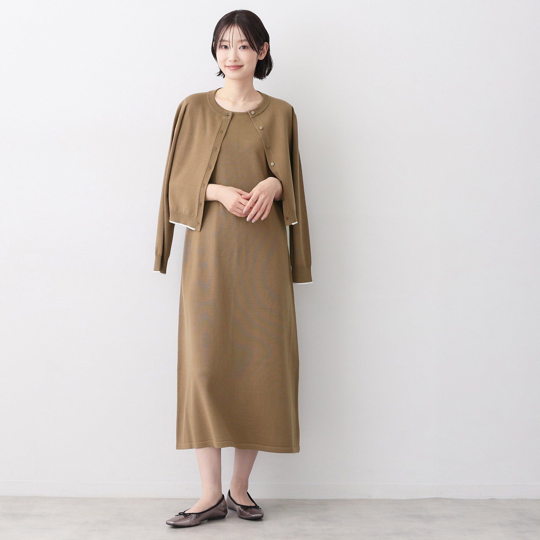 Dessin「【2点セット・洗える】ニットカーディガン&times;ノースリーブワンピース」|ワンピース|