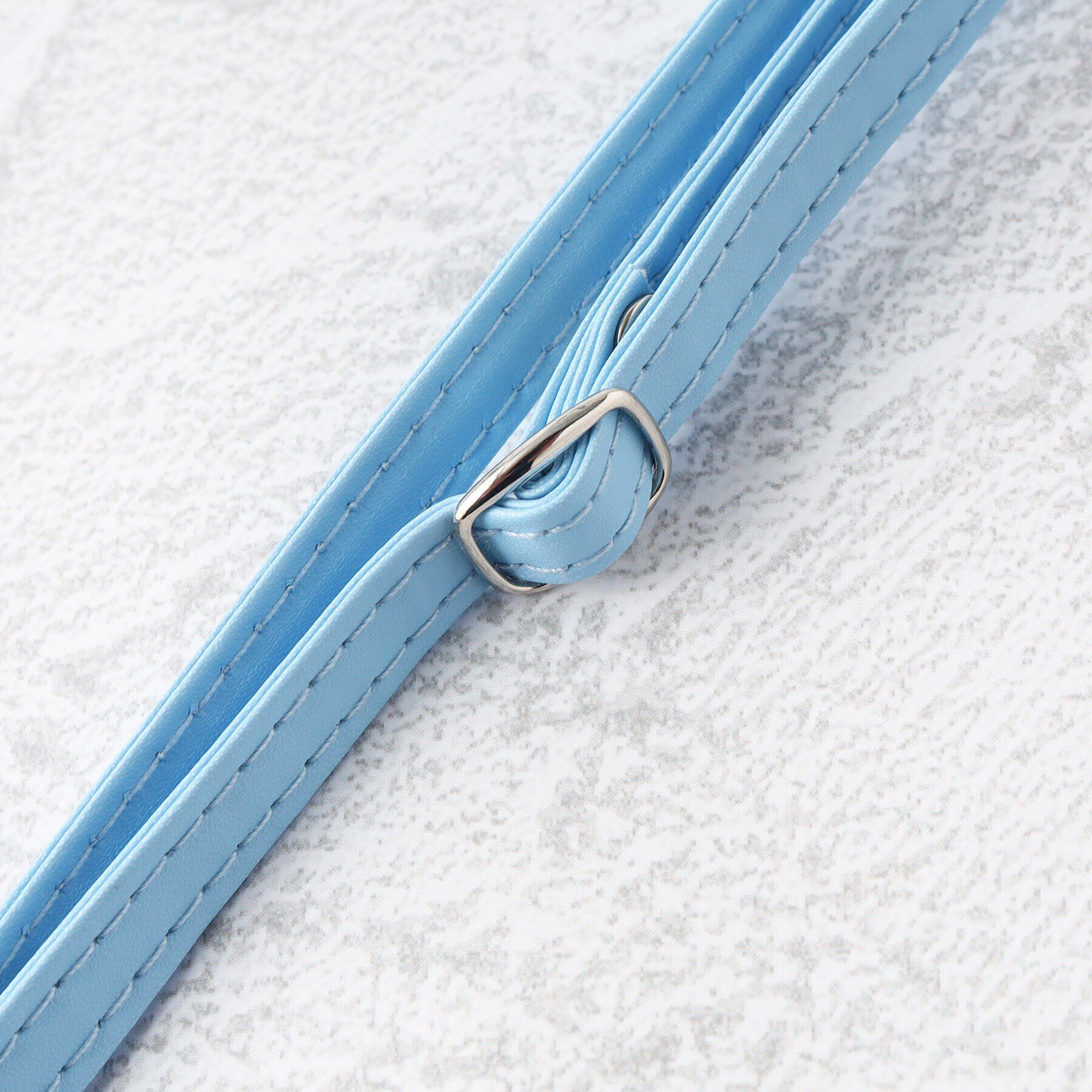 Grandedge「推し活カラーのスマホショルダー」|ストラップ|