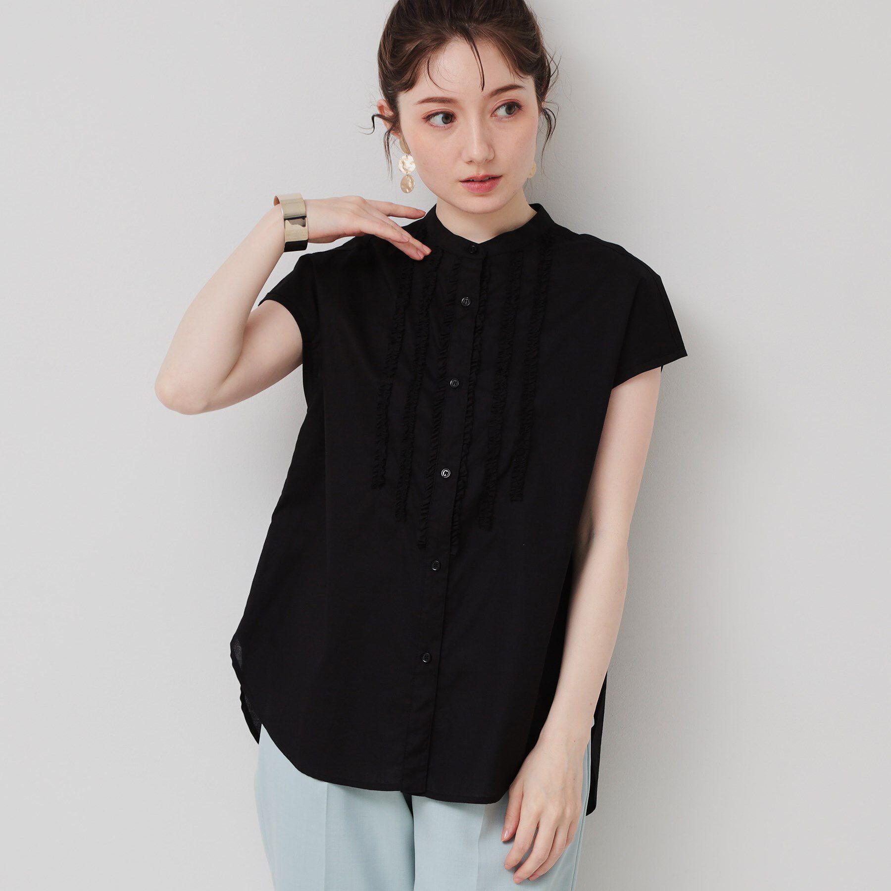 SunaUna「【コンパクトフリル／3色展開】フレンチスリーブブラウス」|シャツ・ブラウス|