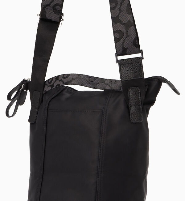 Marimekko「Carry All Solid ショルダーバッグ」|ショルダー・メッセンジャー|