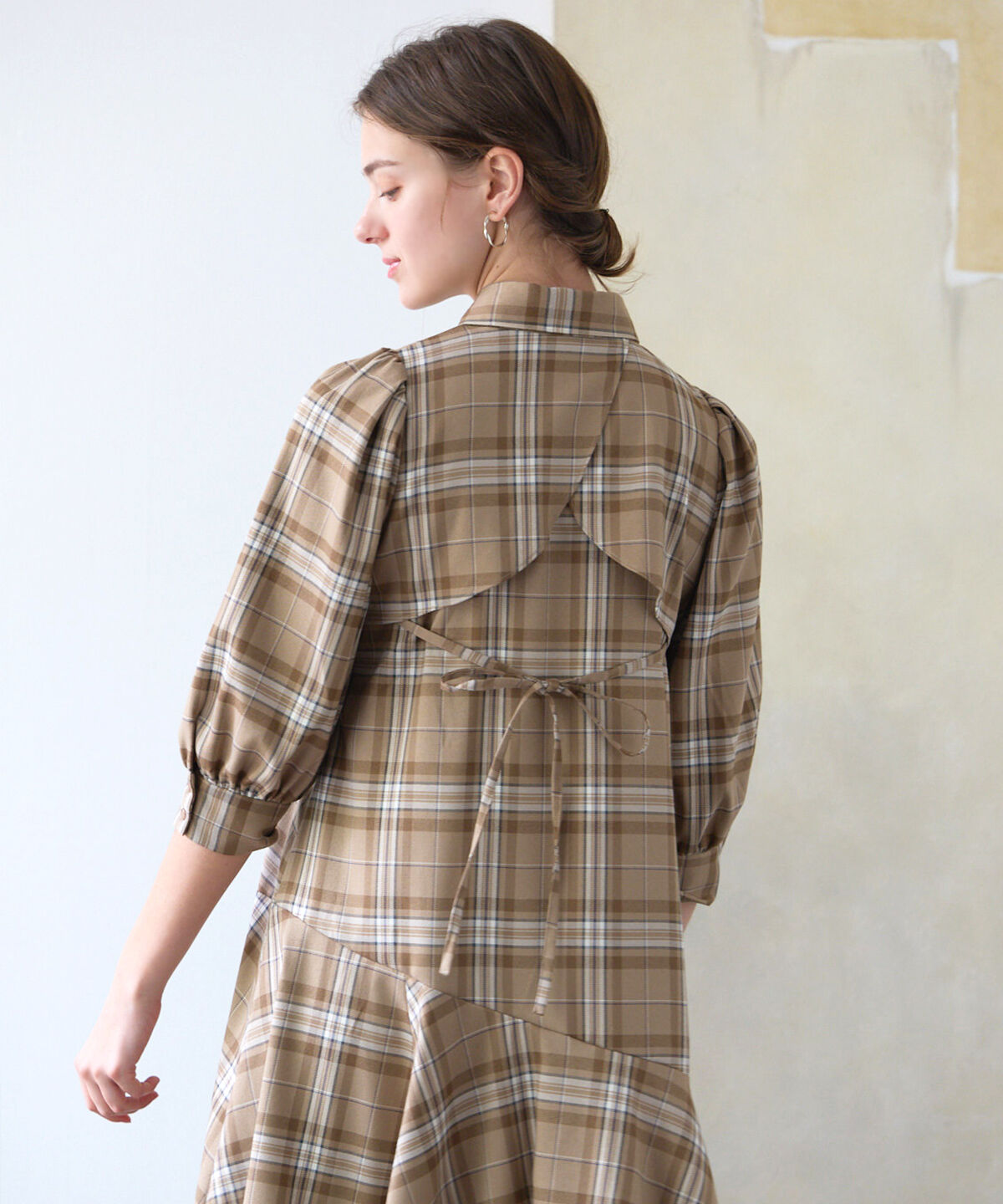 裾切替フリルシャツワンピース（アンドクチュール）｜ルミネの