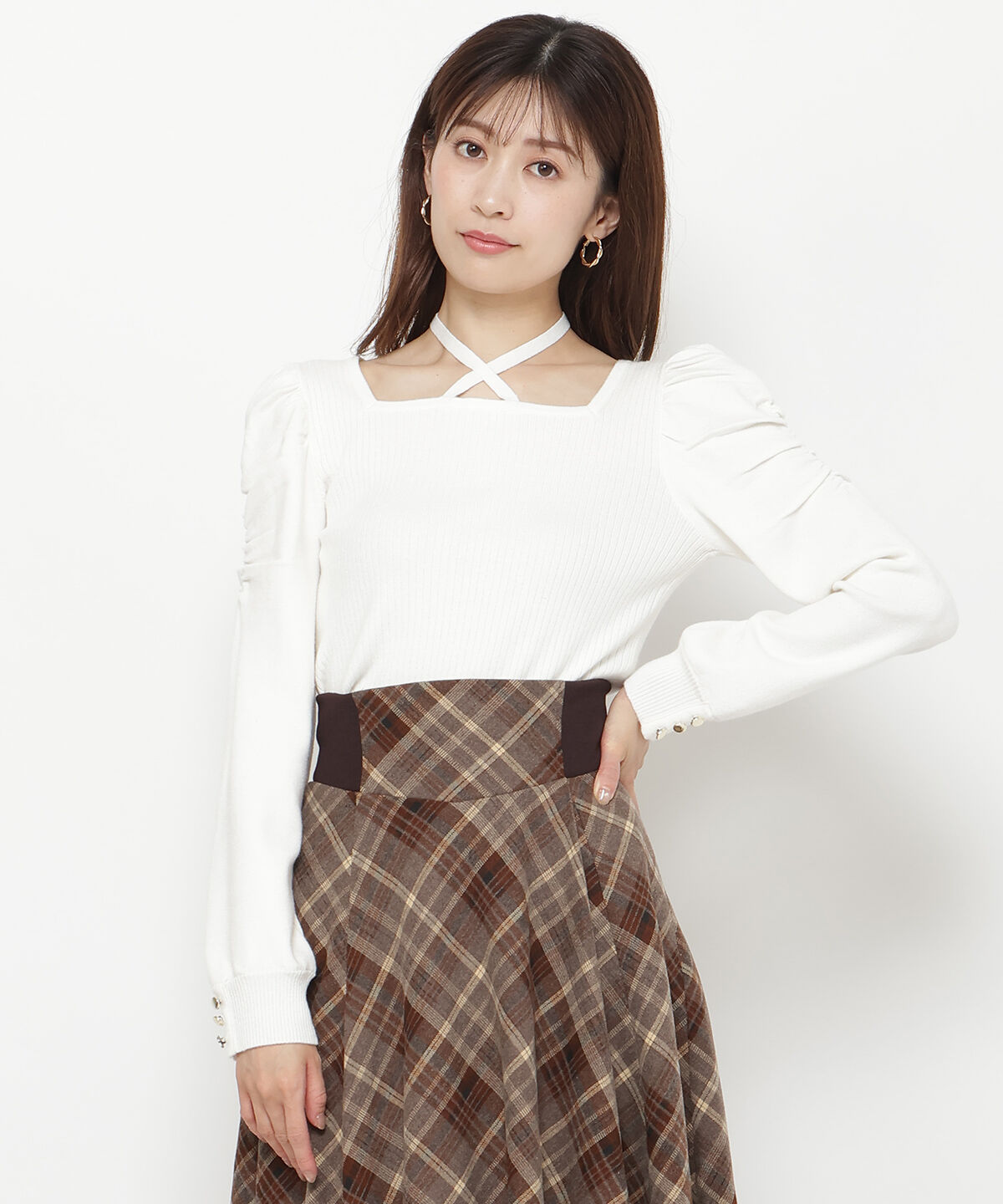 アンドクチュール「スクエアネック袖ギャザーラメプルオーバー」|ニット・セーター|オフ