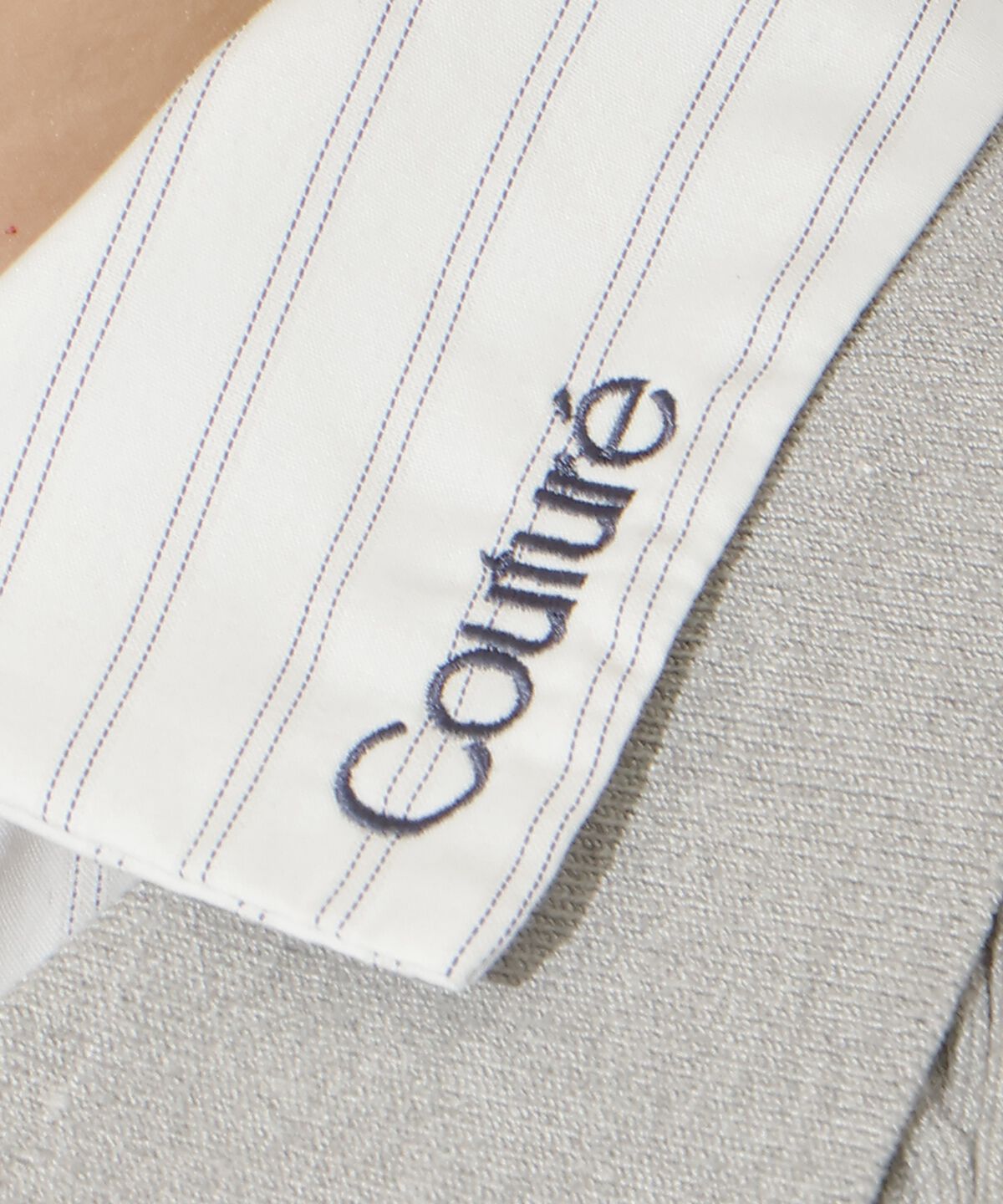 アンドクチュール「シャツレイヤード風ケーブルカーディガン」|カーディガン|