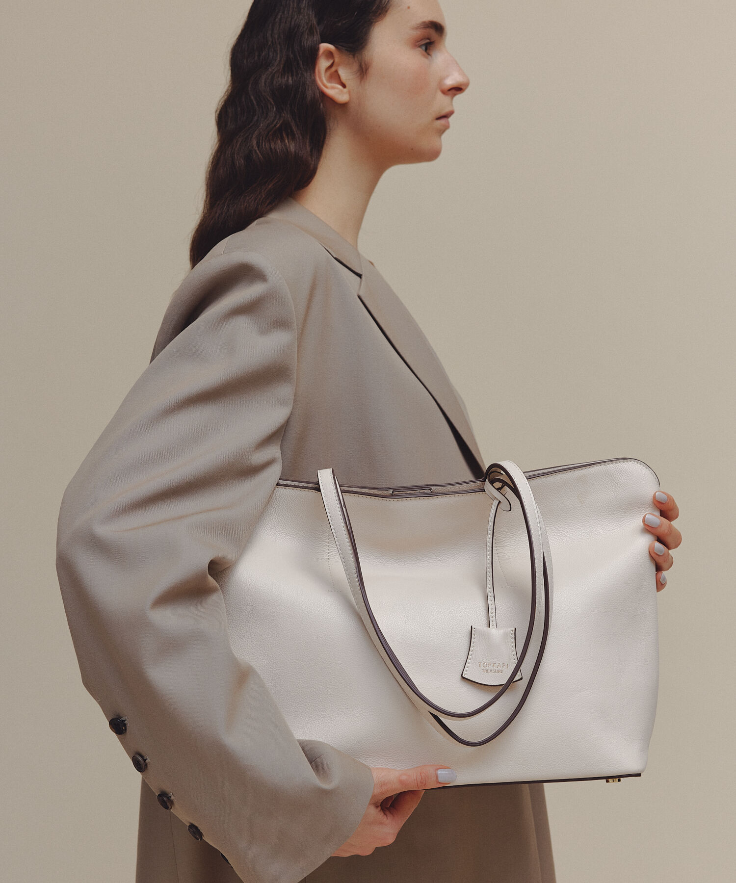 TOPKAPI TREASURE「フロントステッチ レザーA4トートバッグ」|トートバッグ|クリーム