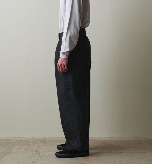 Steven Alan＞ 13.5oz デニム インツープリーツ ドレス トラウザーズ