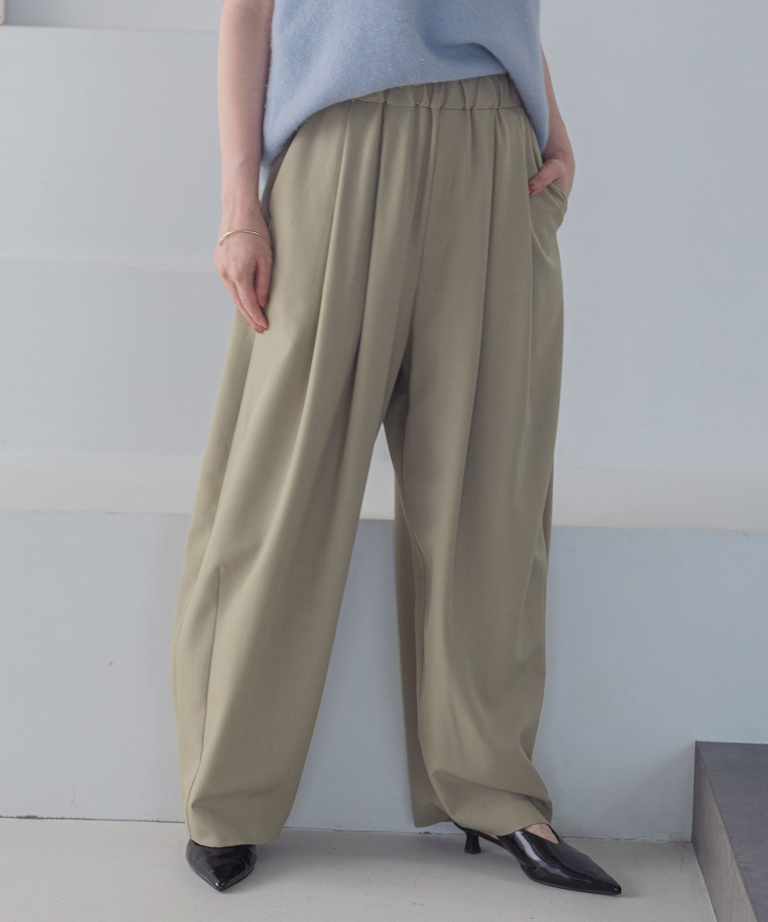 A part by 「スラックスコクーンボリュームパンツ」|スラックス|