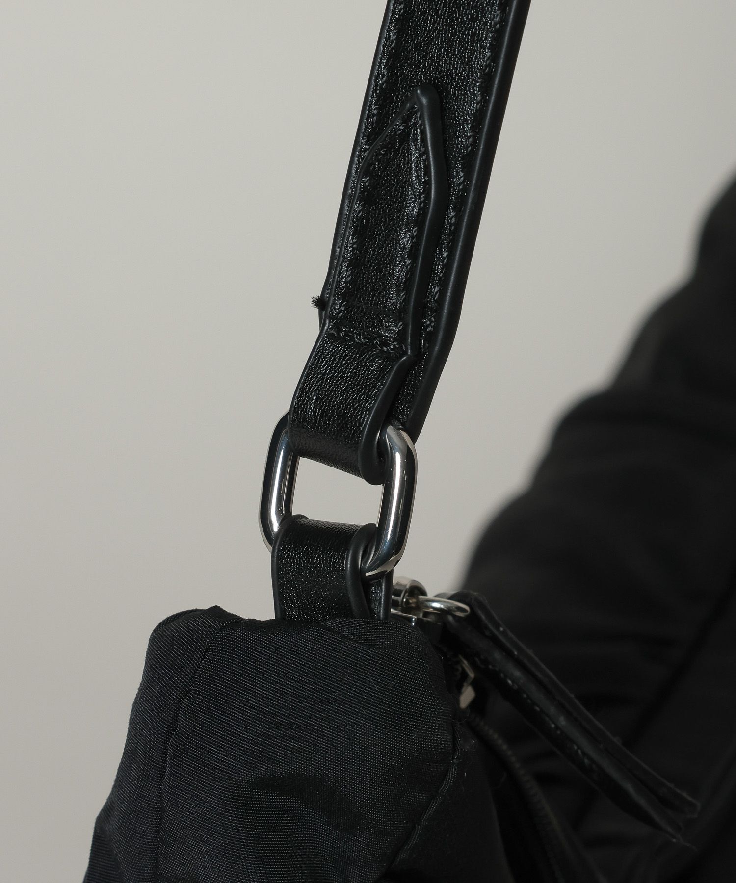 A part by 「 アシメナイロンショルダー」|トートバッグ|