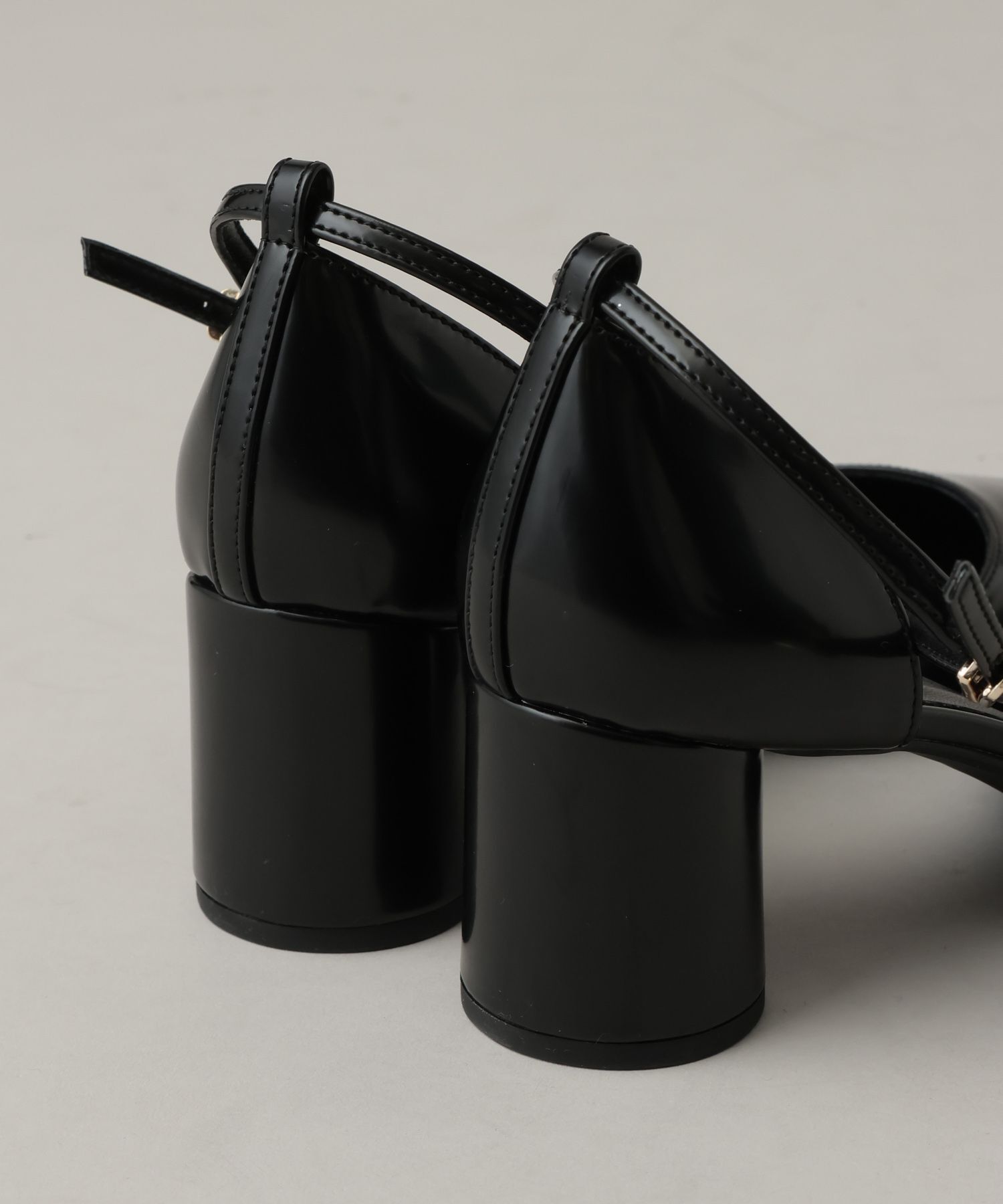 A part by 「オブリークトゥパンプス」|パンプス|